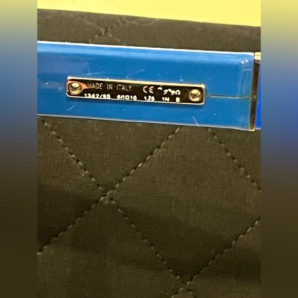 Chanel Blue Oversize Sunglasses 1342/9s - Picture 6 of 7